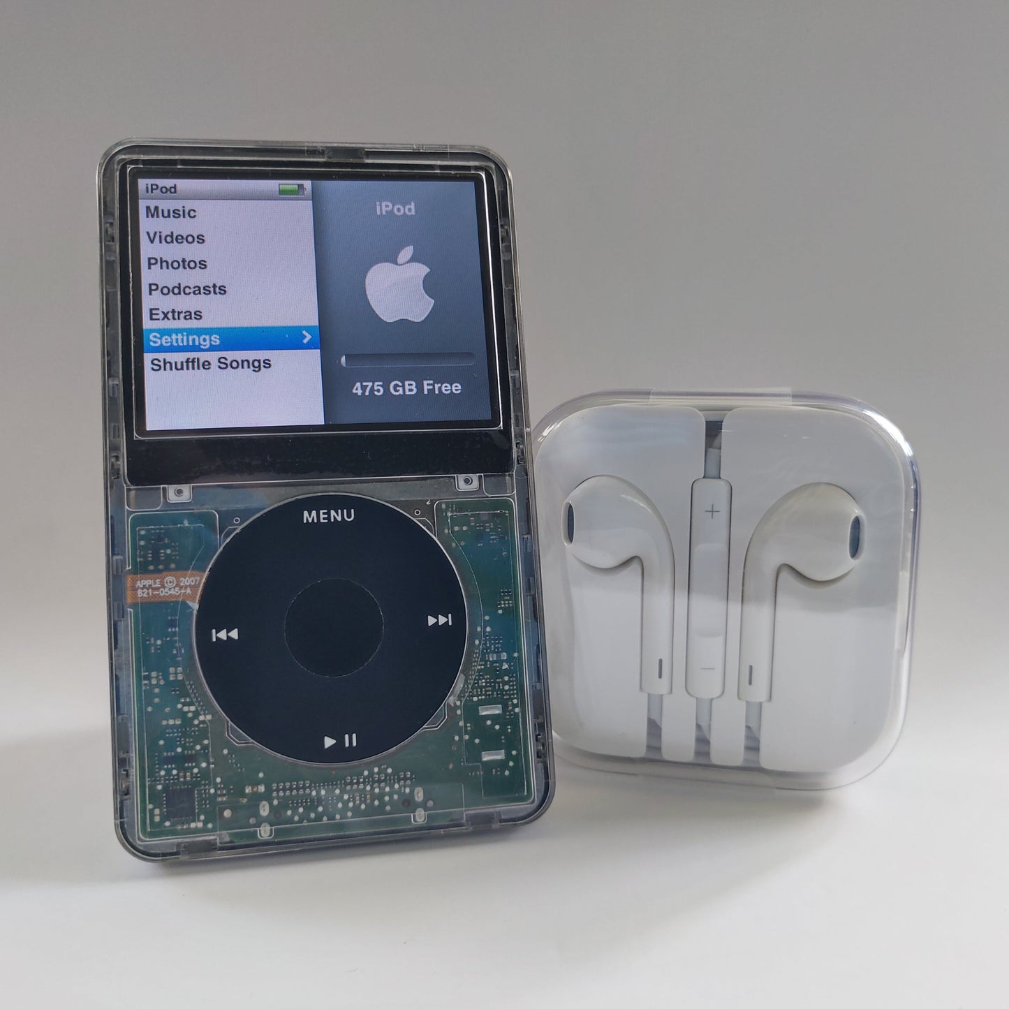 Custom iPod classic 512GB with transparent front panel and headphones